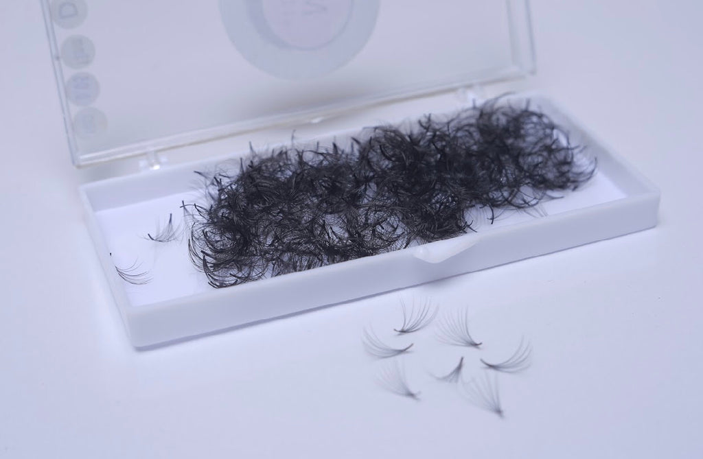 PRE-MADE FANS 10D - 0.07mm (1000/box)